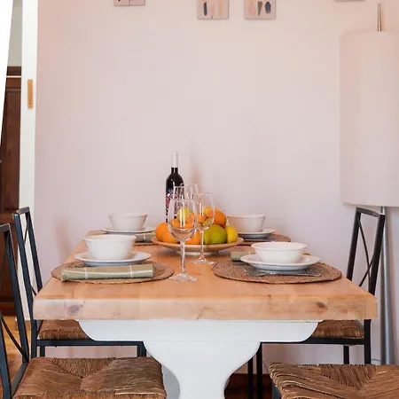 Lirios Apartament